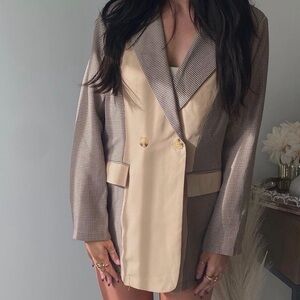Women's Beige and Brown Oversized Blazer